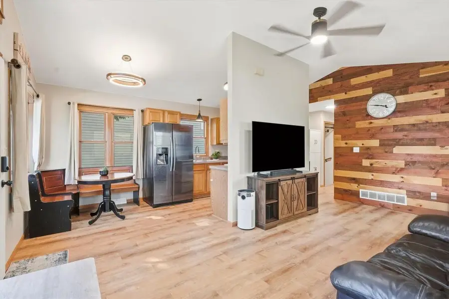 3940 E Underwood AVENUE, Cudahy, WI 53110 - #2