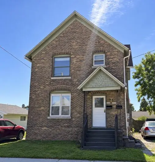1015 Hamilton STREET, Manitowoc, WI 54220