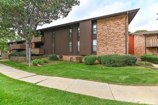 7003 N Green Bay AVENUE #A, Glendale, WI 53209