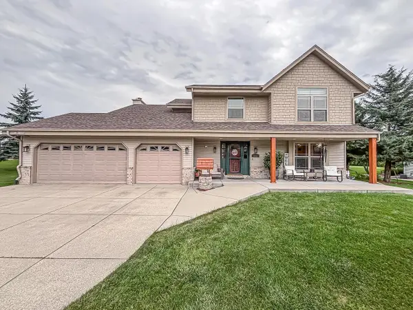 N73W15494 Paseo LANE, Menomonee Falls, WI 53051