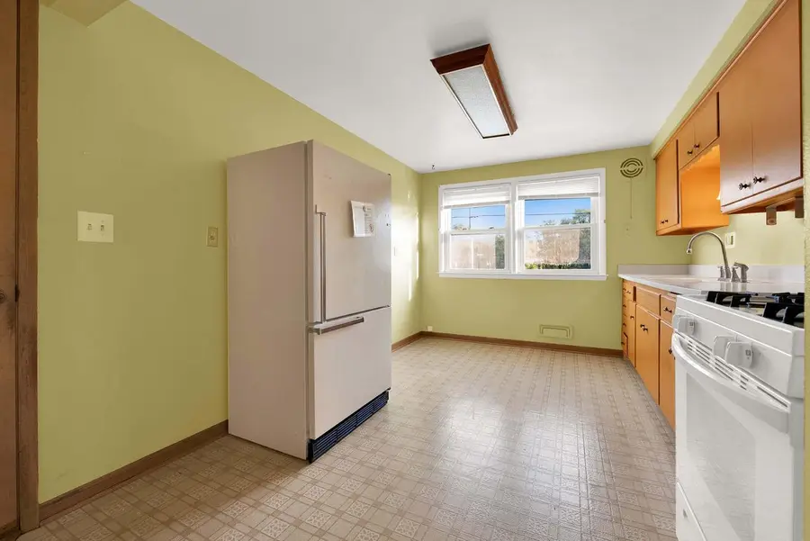 3905 E Klieforth AVENUE #3907, Cudahy, WI 53110 - #3