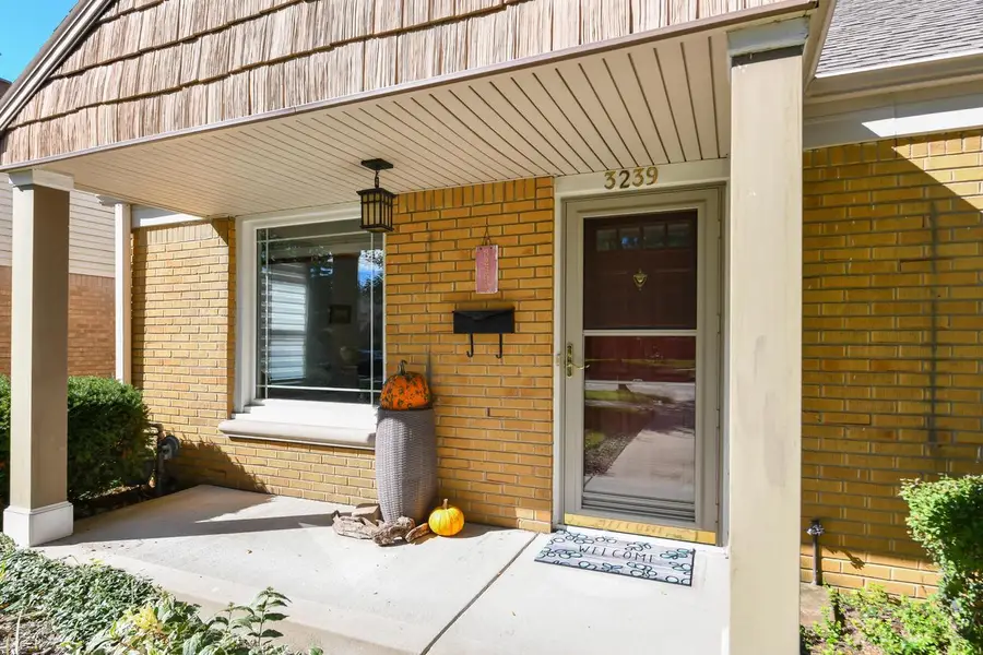 3239 N 79th STREET, Milwaukee, WI 53222 - #2