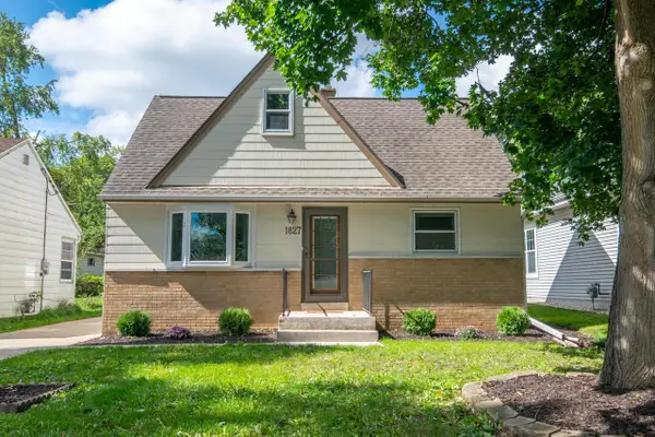 1827 N 117th STREET, Wauwatosa, WI 53226