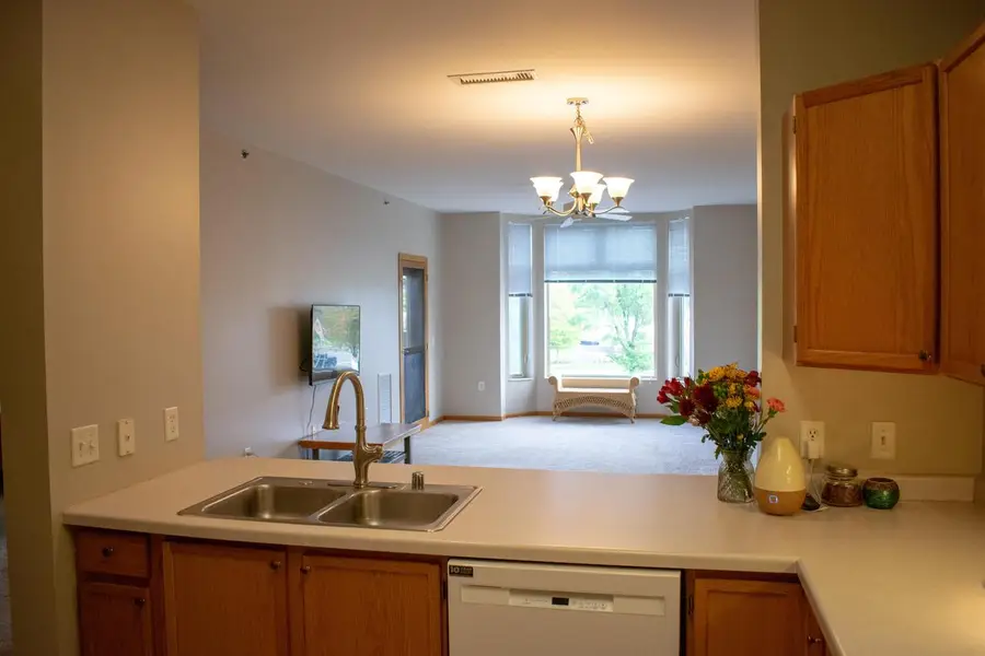301 Harbour Town DRIVE #327, Madison, WI 53717 - #3