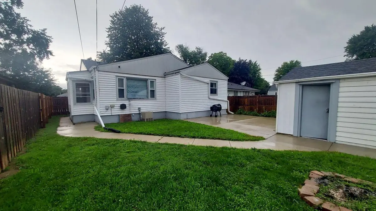 1405 15th AVENUE, South Milwaukee, WI 53172 - #1