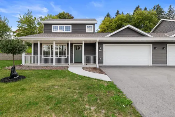 1904 River DRIVE, West Bend, WI 53090