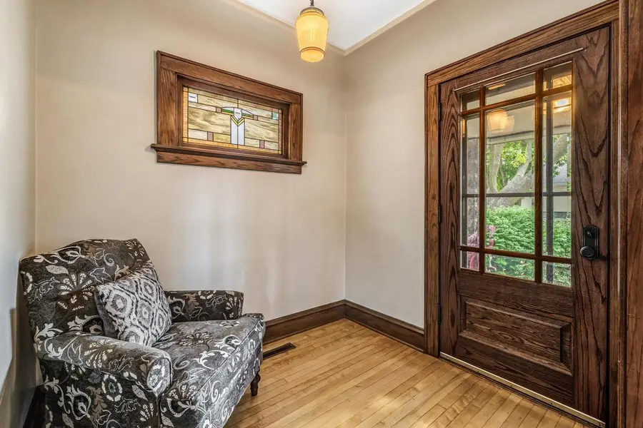 2221 S 79th STREET, West Allis, WI 53219 - #3