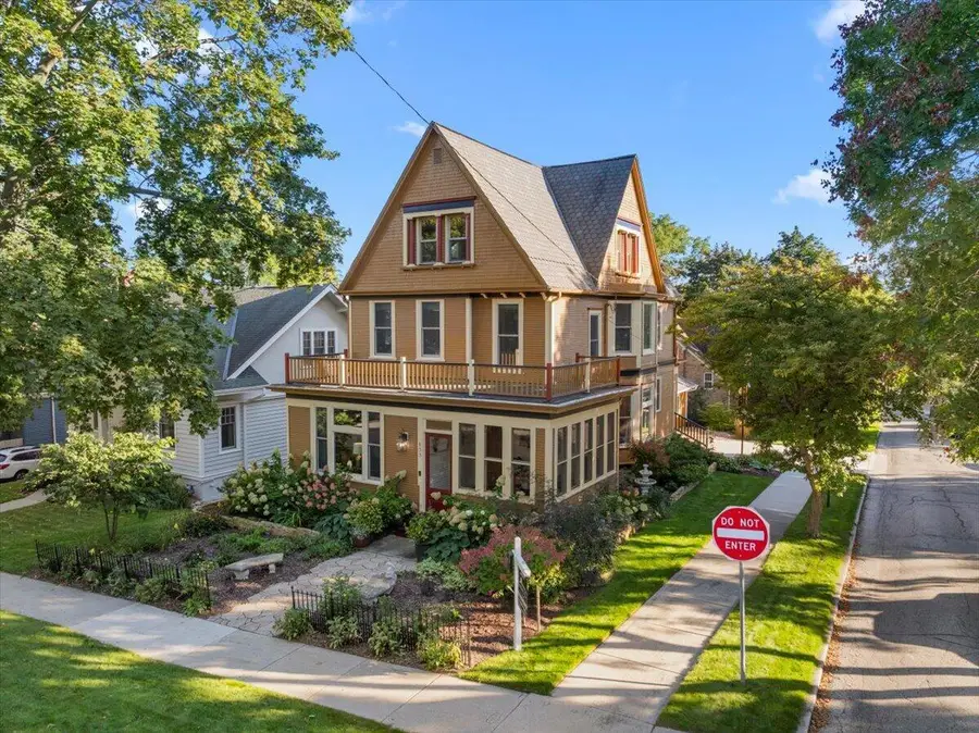 833 Walnut STREET, West Bend, WI 53095 - #3