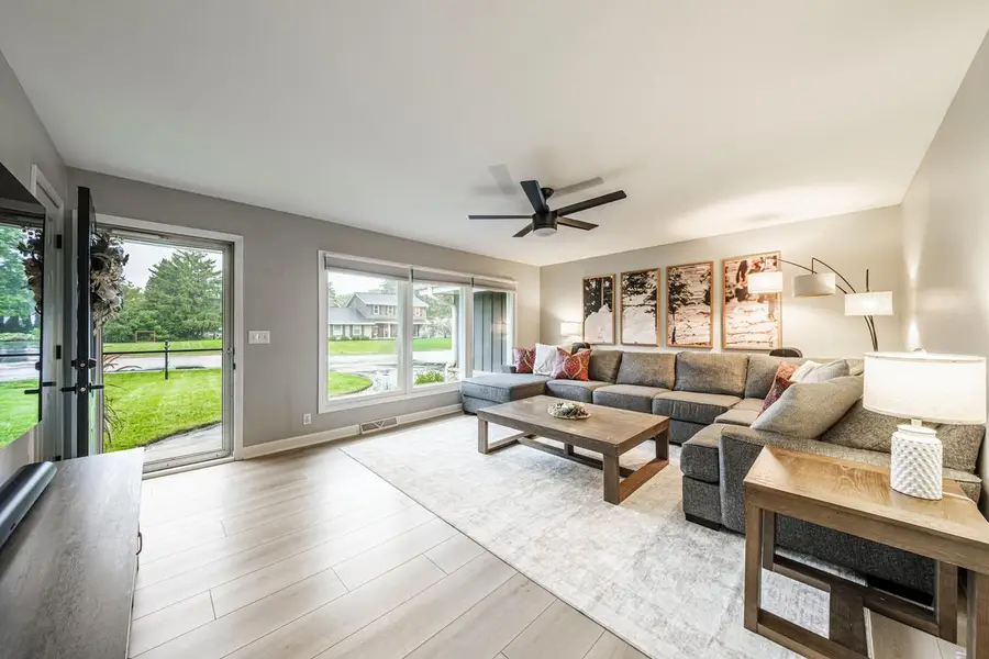 2410 Camelot DRIVE, Brookfield, WI 53045 - #3