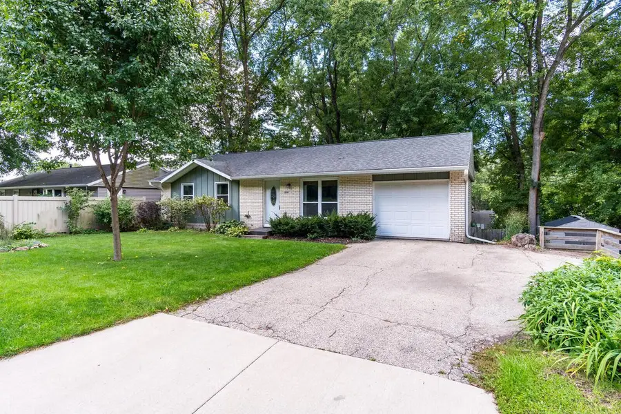 3500 Cliffside DRIVE, La Crosse, WI 54601 - #2