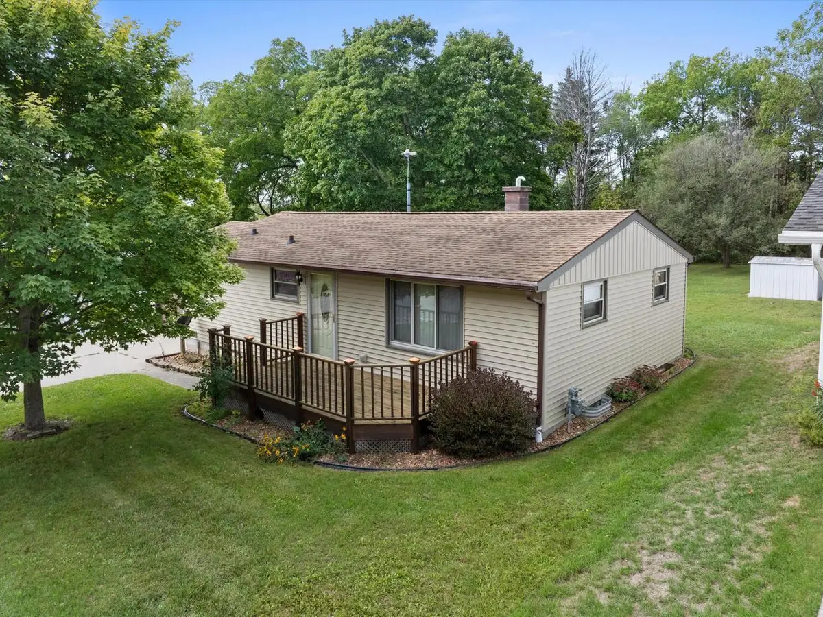631 Elm STREET, Mishicot, WI 54228 - #1