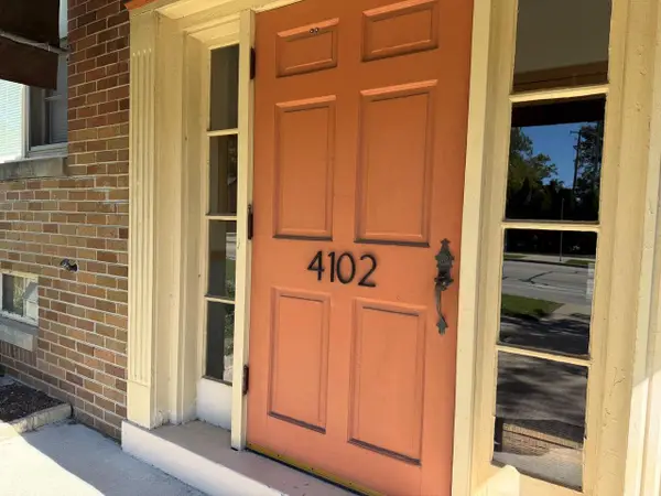 4102 N Wilson DRIVE #4, Milwaukee, WI 53211