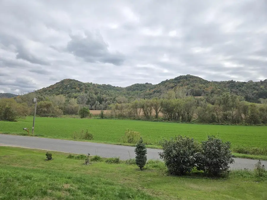 E5624 Spring Coulee ROAD, Coon Valley, WI 54623 - #2