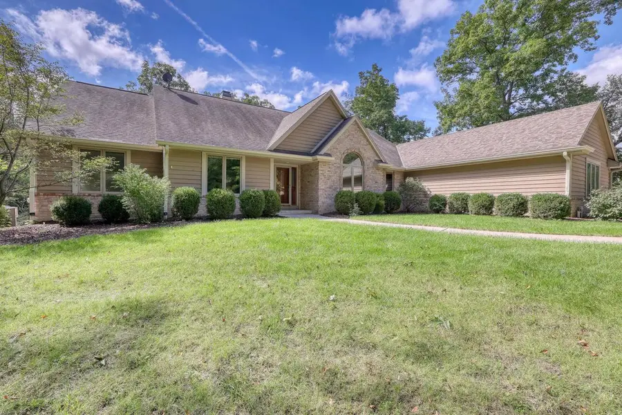 6873 W 7 Mile ROAD, Caledonia, WI 53108 - #3