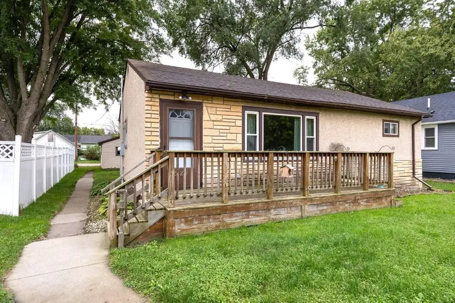 521 2nd STREET S, La Crescent, MN 55947 - #2