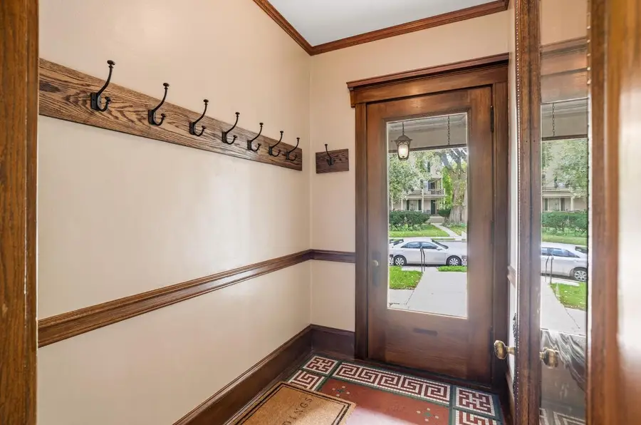 7332 Harwood AVENUE, Wauwatosa, WI 53213 - #2