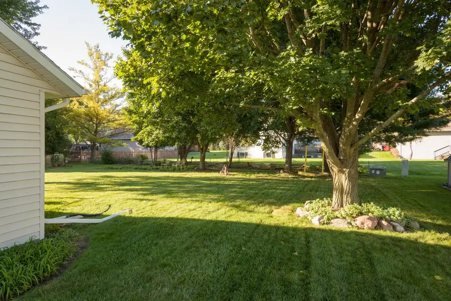5616 Stonefield ROAD, Slinger, WI 53086 - #2