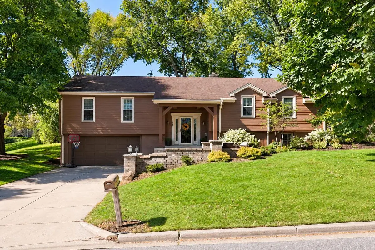 1057 N 123rd STREET, Wauwatosa, WI 53226 - #1