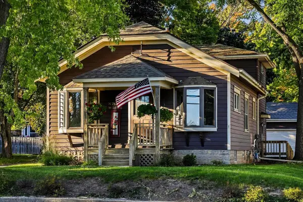 N70W5886 Bridge ROAD, Cedarburg, WI 53012