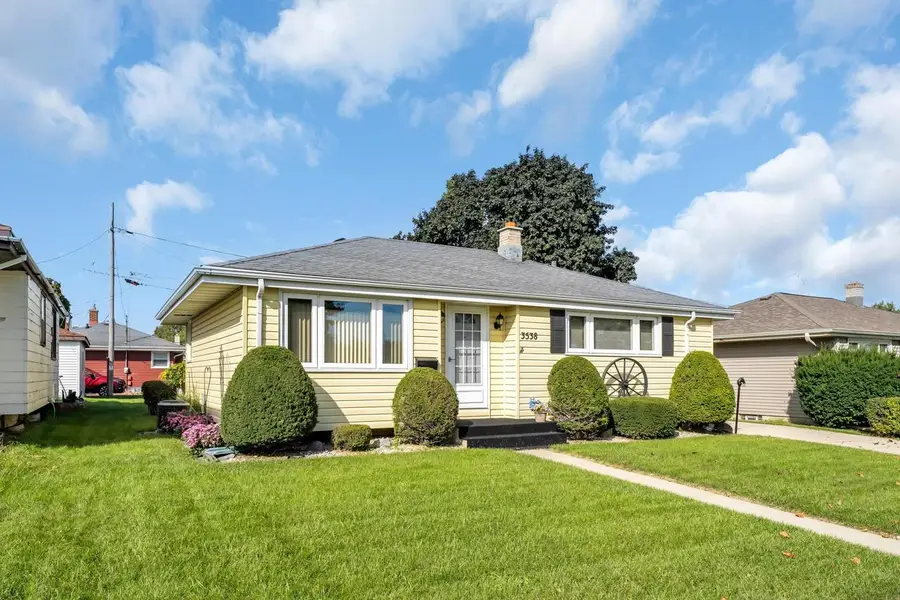 3538 Republic AVENUE, Racine, WI 53405 - #3