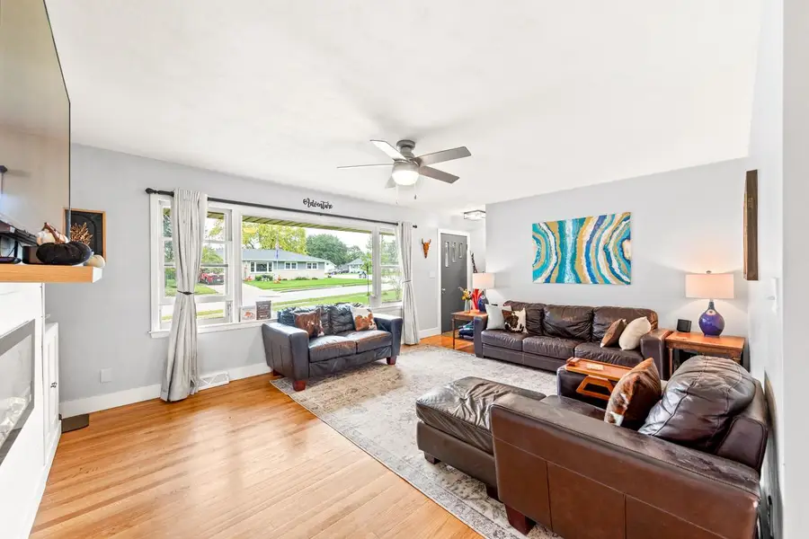 472 Summit AVENUE, Burlington, WI 53105 - #3