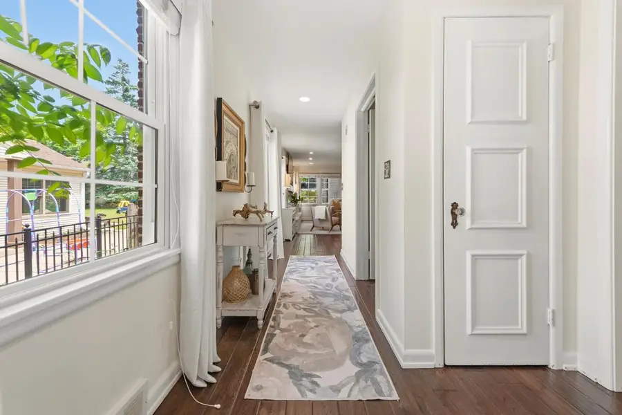 4800 N Woodburn STREET, Whitefish Bay, WI 53217 - #2
