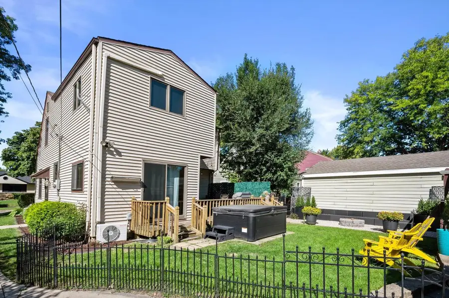 3436 N 96th STREET, Milwaukee, WI 53222 - #3