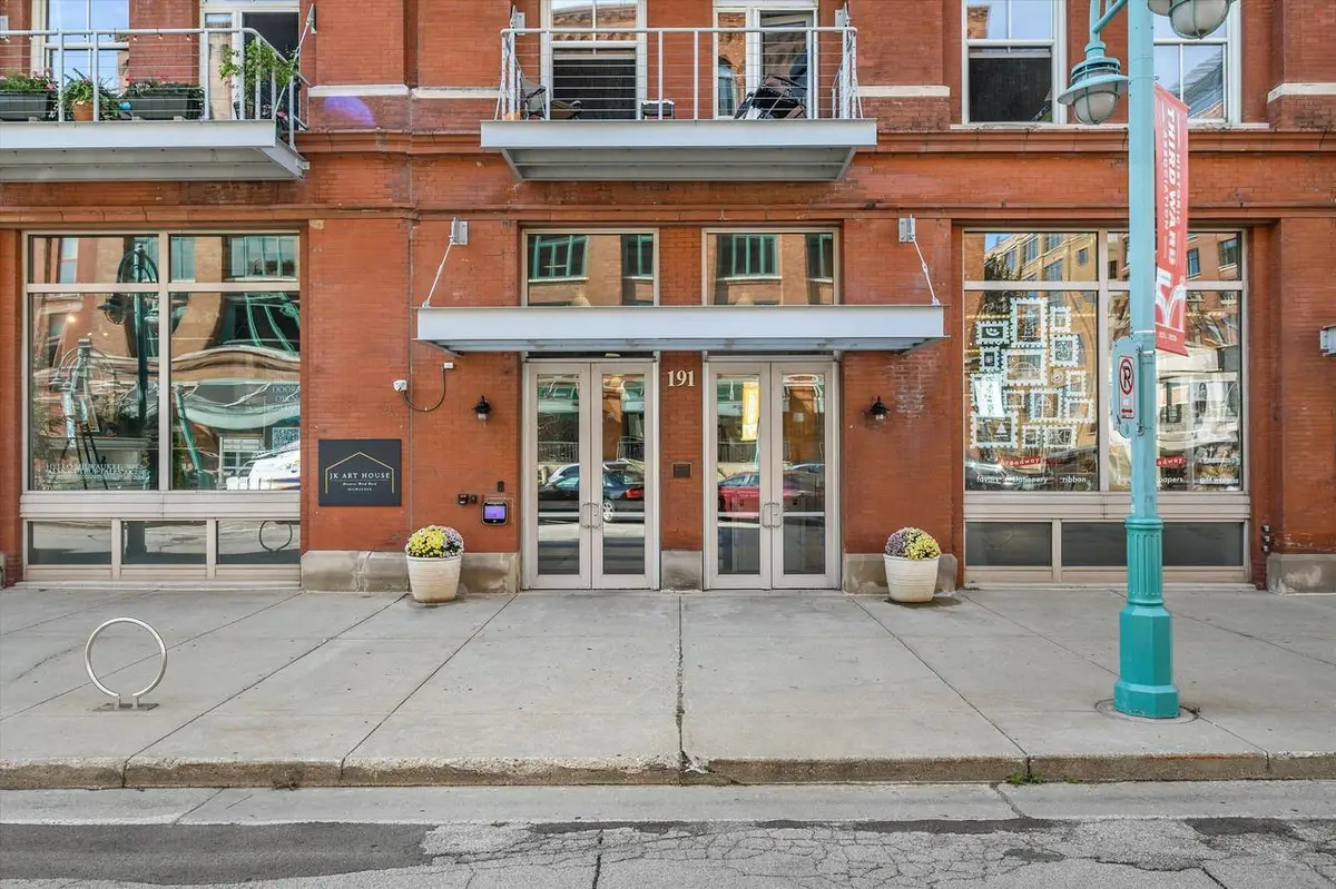 191 N Broadway #308, Milwaukee, WI 53202 - #1