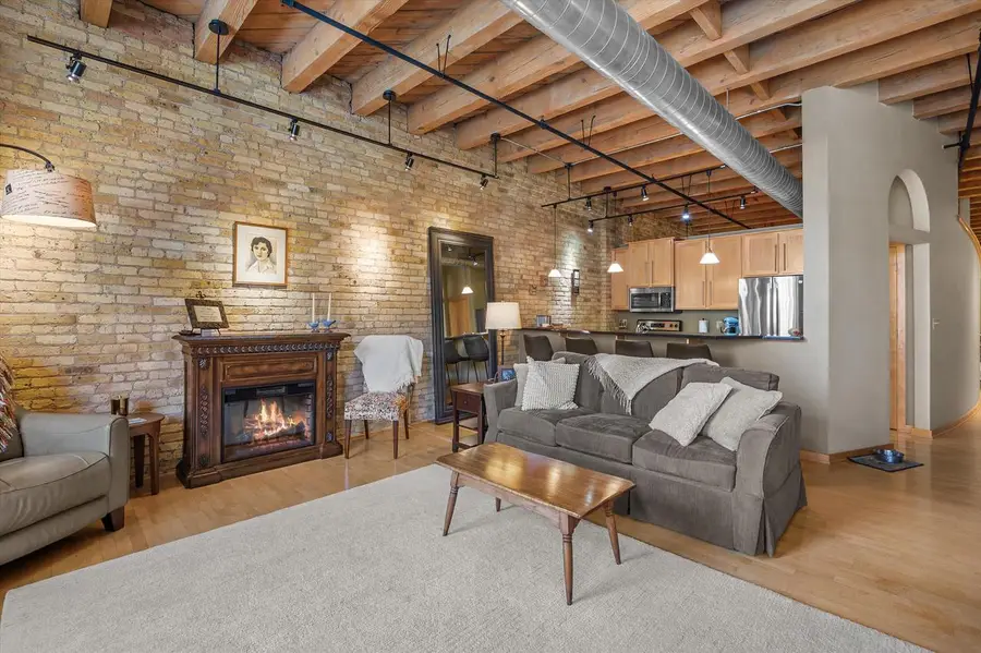 191 N Broadway #308, Milwaukee, WI 53202 - #2
