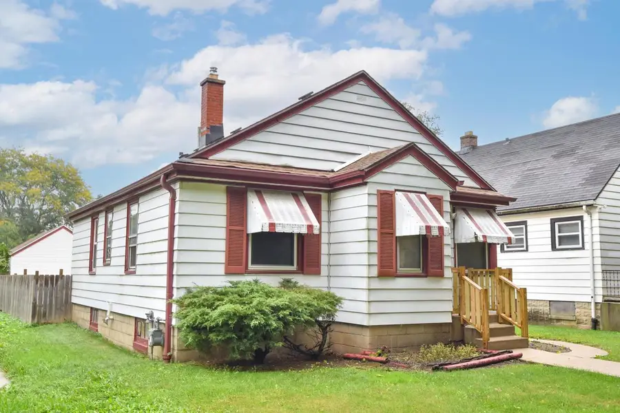 4622 N 19th STREET, Milwaukee, WI 53209 - #3