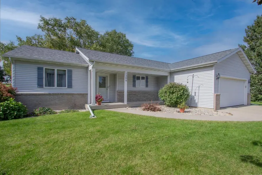 1306 Davies COURT, Watertown, WI 53098 - #3