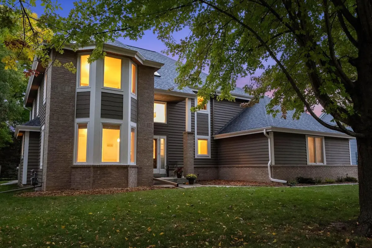 1264 Creekside LANE, Grafton, WI 53024 - #1