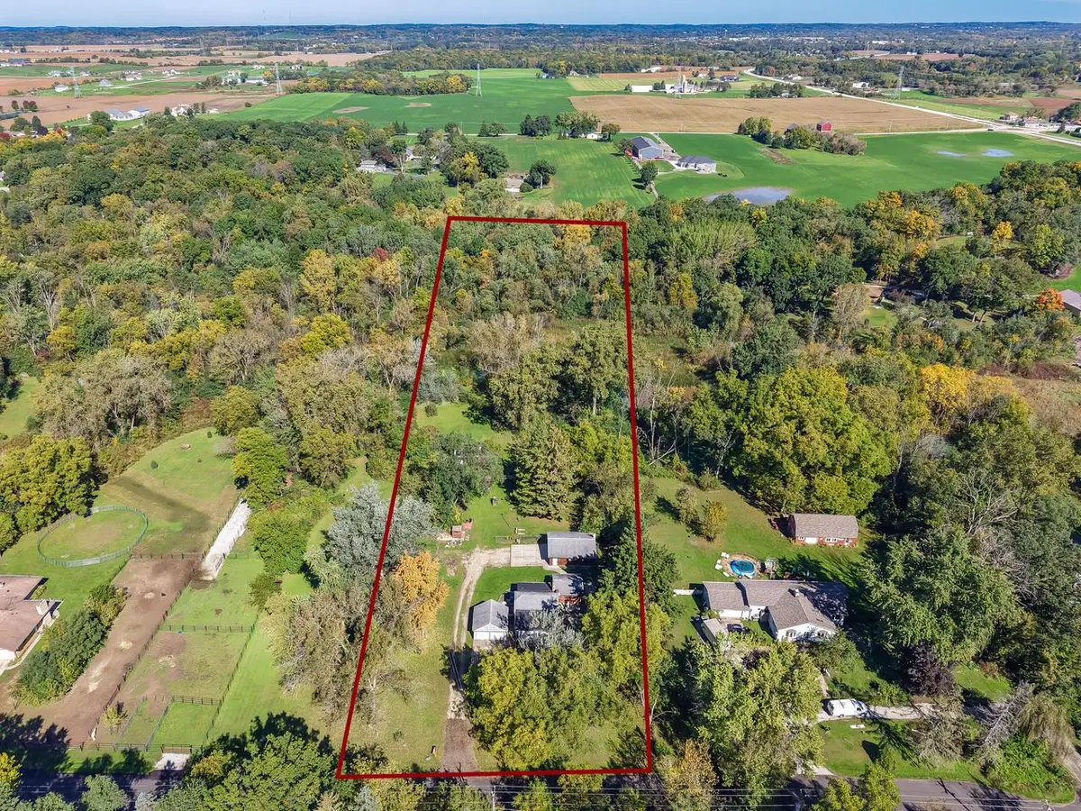 S106W20110 N Shore DRIVE, Muskego, WI 53150 - #1