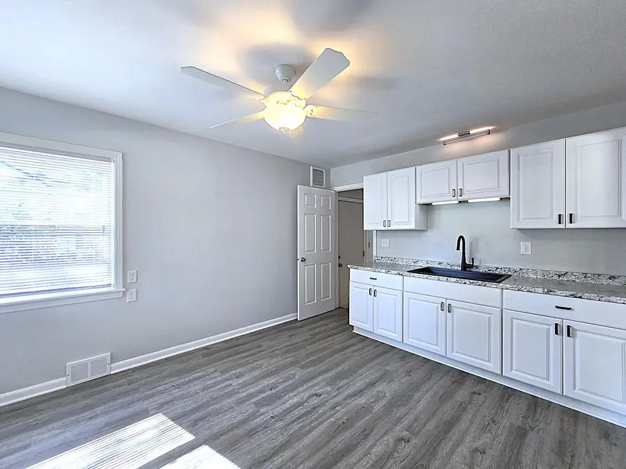 4353 N 42nd PLACE, Milwaukee, WI 53216 - #2