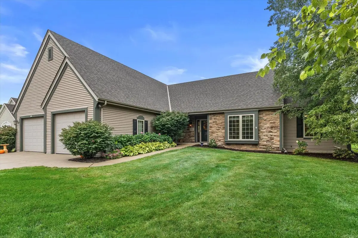 8361 S 44th STREET, Franklin, WI 53132 - #1