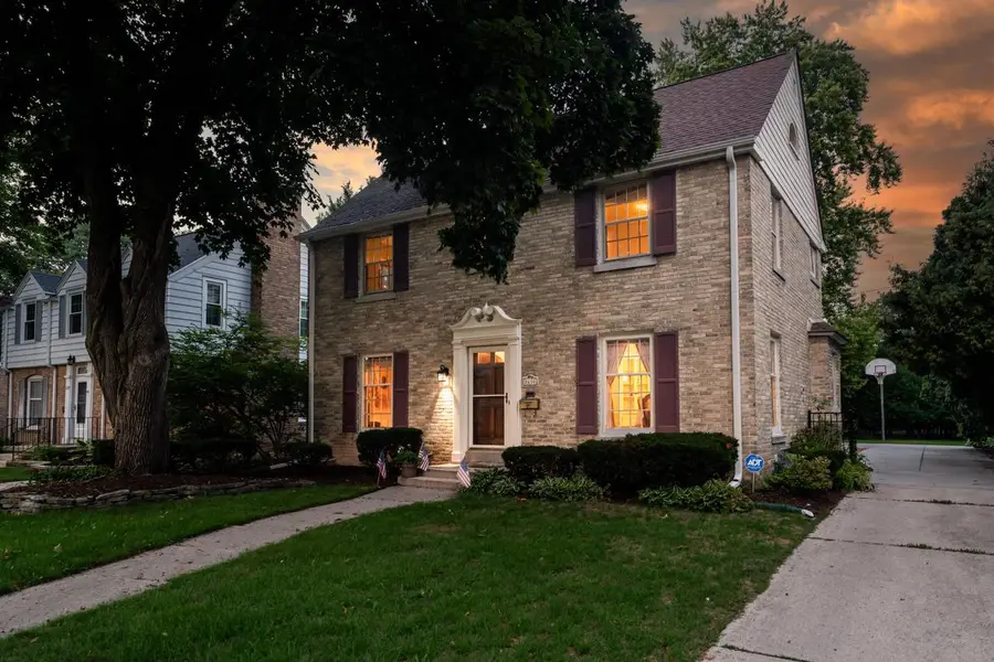 2630 N 88th STREET, Wauwatosa, WI 53226 - #3