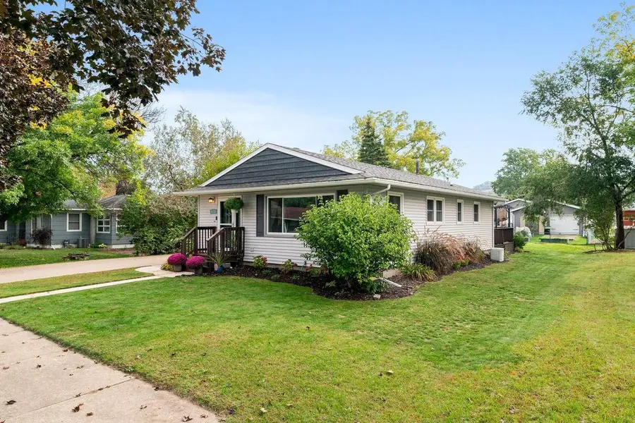 3315 26th STREET S, La Crosse, WI 54601 - #2