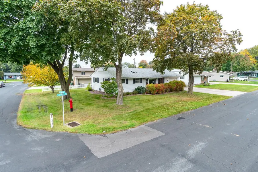 1241 Shorewood DRIVE, La Crosse, WI 54601 - #3