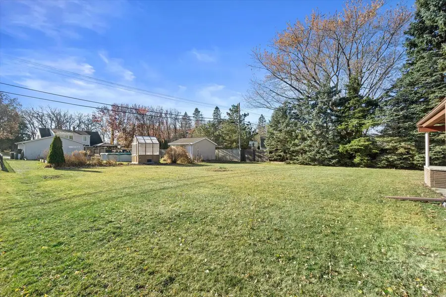 7921 W Whitaker AVENUE, Greenfield, WI 53220 - #3
