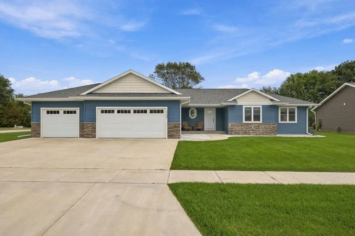 3137 Horton STREET, Holmen, WI 54636 - #1