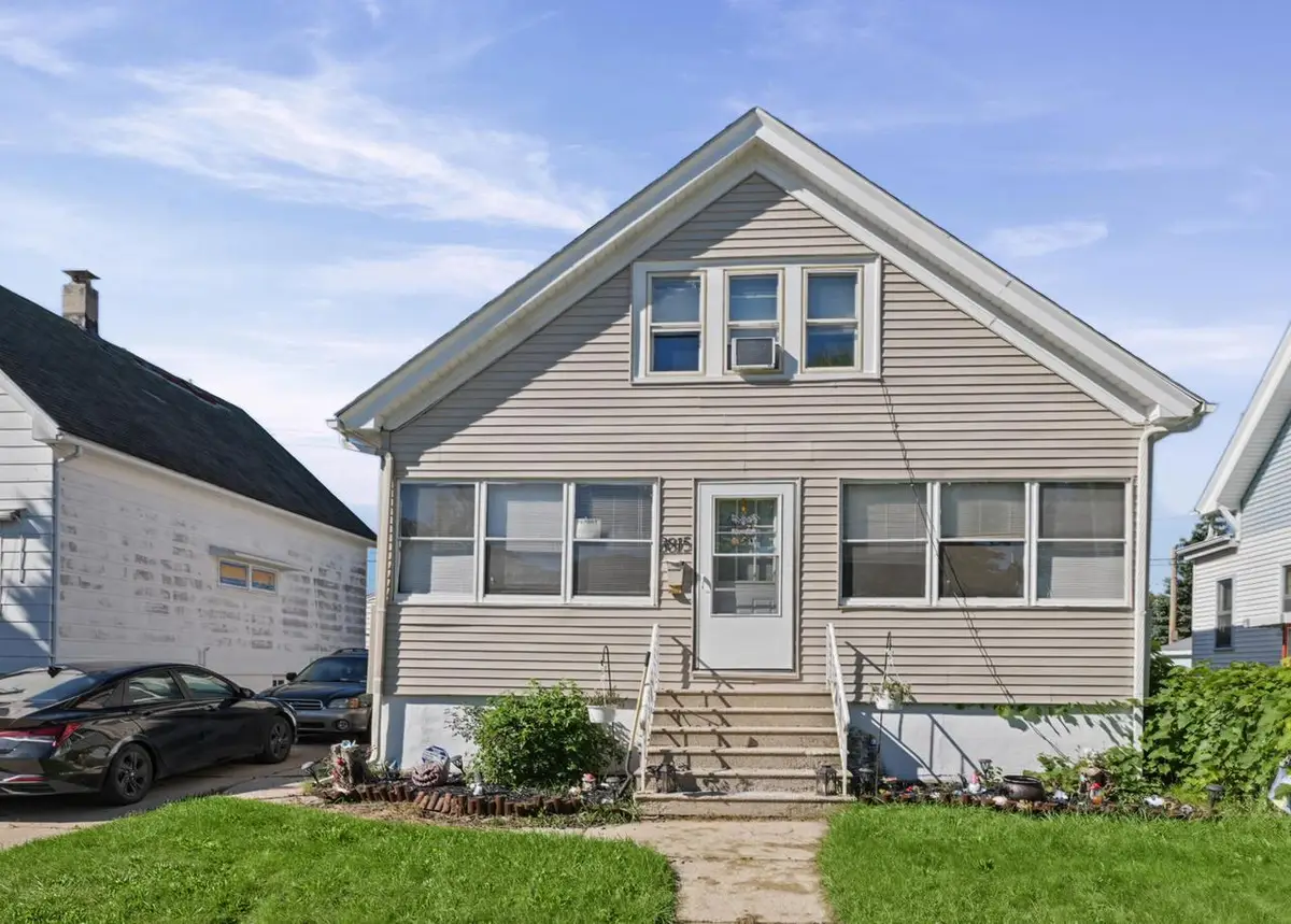 3815 S Pennsylvania AVENUE, Saint Francis, WI 53235 - #1