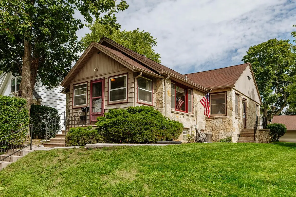 1972 S 90th STREET, West Allis, WI 53227 - #1