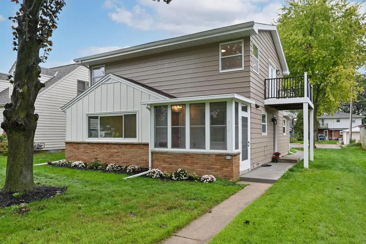 818 S 116th STREET, West Allis, WI 53214 - #1