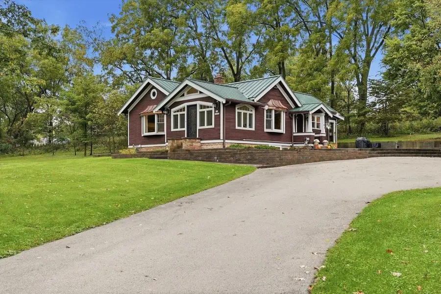 N46W29096 Capitol DRIVE, Hartland, WI 53029 - #2