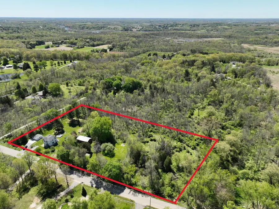 S83W24105 Artesian AVENUE, Big Bend, WI 53103 - #3