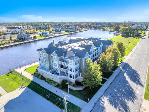303 Pennsylvania AVENUE #203, Sheboygan, WI 53081
