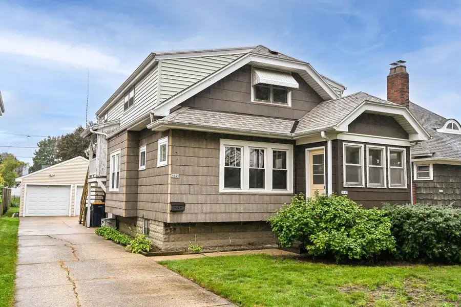 2047 S 86th STREET, West Allis, WI 53227 - #2