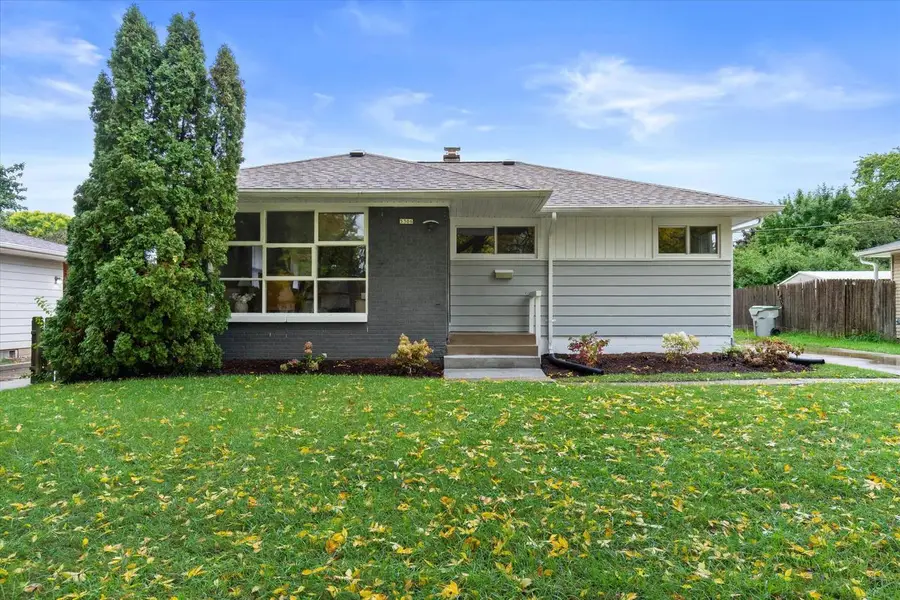 5306 N 107th STREET, Milwaukee, WI 53225 - #2