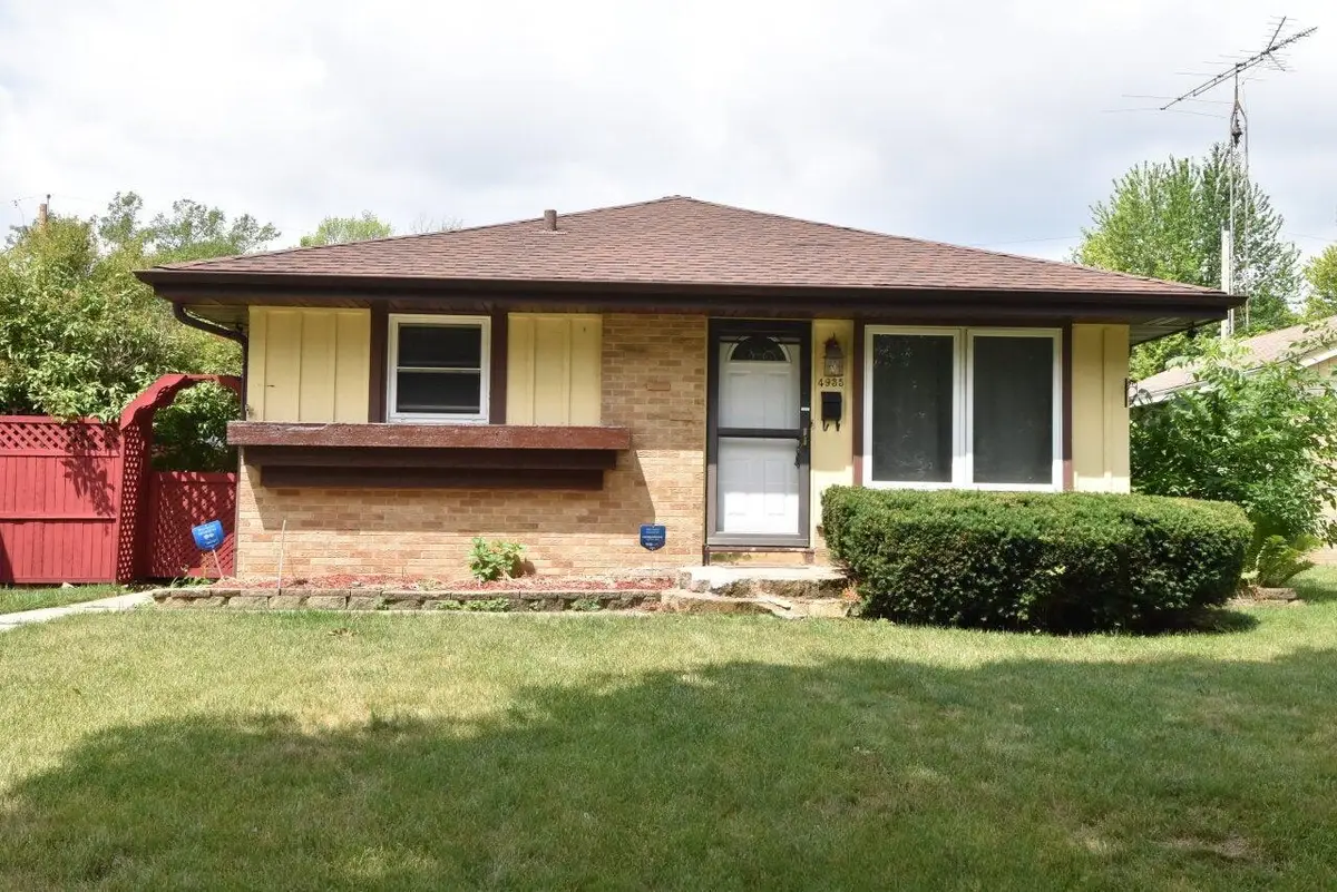 4935 N 88th STREET, Milwaukee, WI 53225 - #1