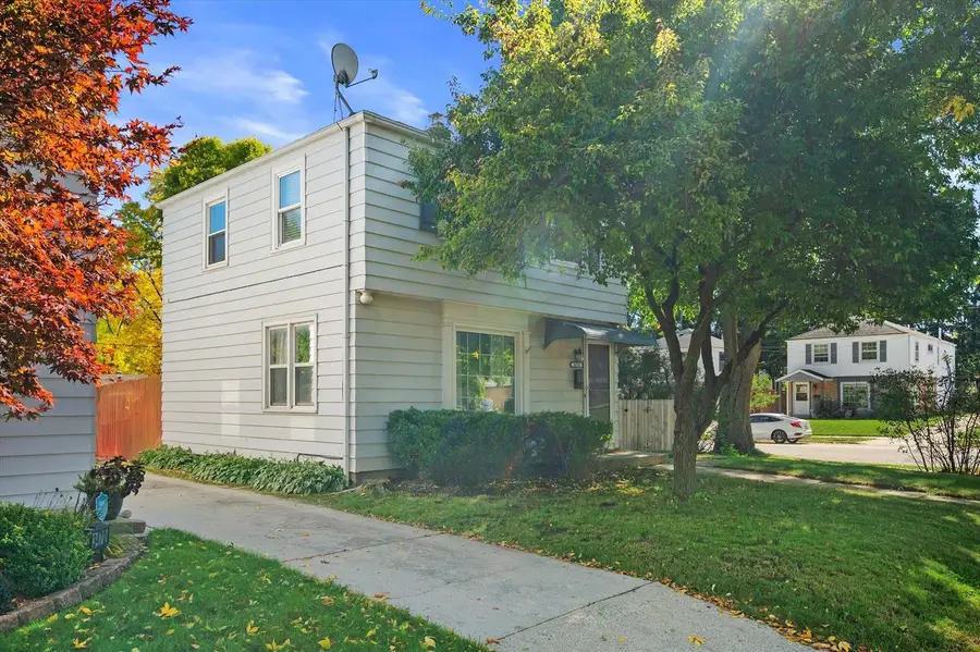 3476 S Ahmedi AVENUE, Milwaukee, WI 53207 - #3